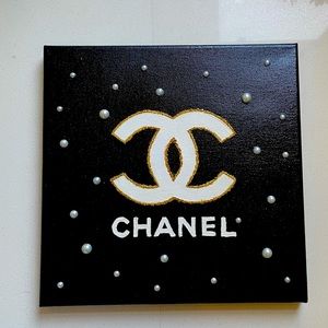Chanel painting